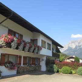 Haus Öfenbichl Ferienwohnungen, Hotel in Ramsau bei Berchtesgaden