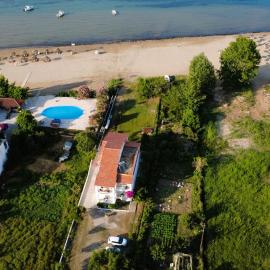 Ever Green beach Apartments