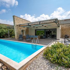 Pet Friendly Home In Novigrad, Hotel in Novigrad