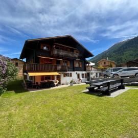 Chalet Galmihorn, hotel Reckingen - Gluringenben