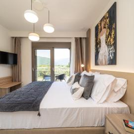 Maera Apartments