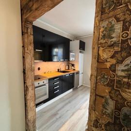Historic SELF-SERVICE apartment in downtown Vaasa, хотел в Вааса