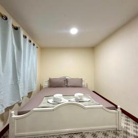 บ้านไทยไออุ่น, hotel em Phra Nakhon Si Ayutthaya