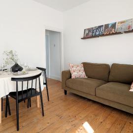Urban Oasis Serviced Suite - Families, remote work, corporate, contractors、Spon Endのホテル
