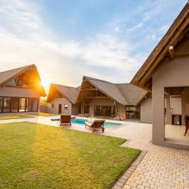Luxury & Wildlife Mlambo Lodge Mjejane