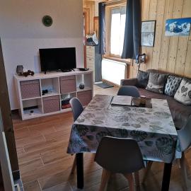 Appartement à la montagne, hotel in Villar-dʼArène