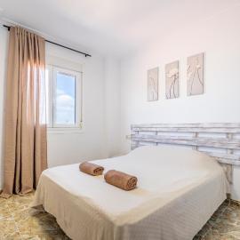 Apartamentos Oasis De Calma, hotel in Los Alcázares
