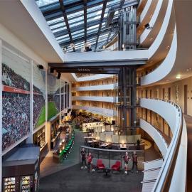 The Curve Hotel BayArena, ξενοδοχείο στο Λεβερκούζεν