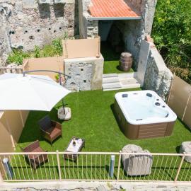 Casa di Zia Giovannina by Holiday World، فندق في Limina