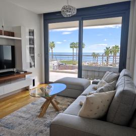 Luxury Apartment Infinity View, hotel in Arenales del Sol