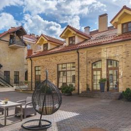 Spacious Townhouse in The Heart of Vilnius Old Town