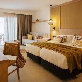 Caramelo Marina Calan Bosch - Adults Only, hotel a Cala'n Bosch