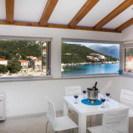 Mali Skoj Apartment, hotel en Suđurađ