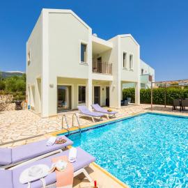 Villa Irineos