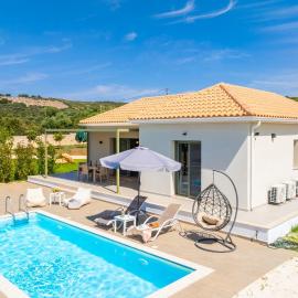 Villa Tania Ena, hotel a Karavádhos