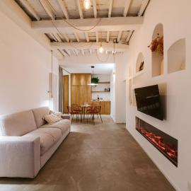 Scarlet Apartment Vernazza Heart
