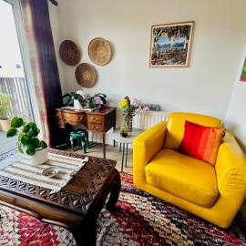 Cosy flat in New Malden, London, hotel in Kingston upon Thames