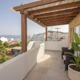 Casa Jana 5 Bedroom House for 12 with Ocean View Terrace near the Beach
