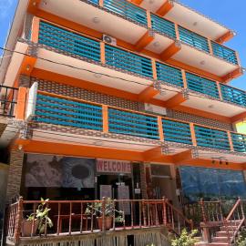Enjoy Hotel, hotel din Caye Caulker