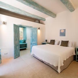 Taz-Zuzu, The Gozo Retreat for Dreamers & Doers
