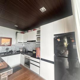Barney's Pointe Beach House, Batangas City