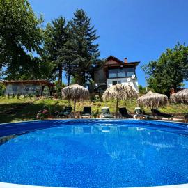 Къща за гости Дени, hotel a Chukovezer