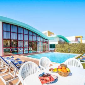Villa Malibu Marina
