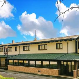 AgriHotel Papaya, hotell i San Pietro Apostolo