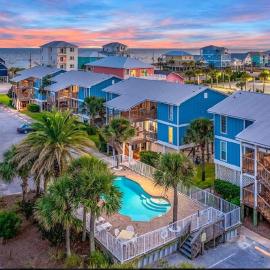 Sea Horse 611- 2 min walk 2 beach, hotel in Gulf Shores