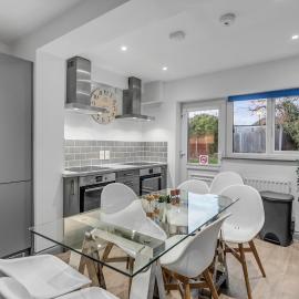 7 Bed House Pitchford Road
