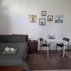 Hopes room