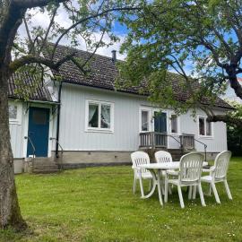 8 person holiday home in KÖPINGSVIK, Hotel in Köpingsvik