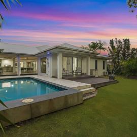 Blue Lagoon Haven, A Serene Tropical Getaway