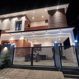 코임바토르에 위치한 호텔 Kashvis Mayura Kanchana Sirur home