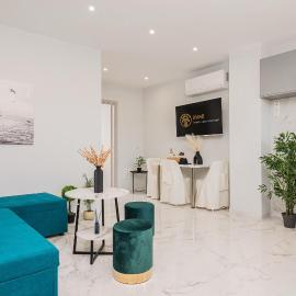 Dioni, Central Luxury Apartment, hotel em Samos