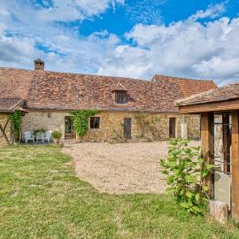Charmante Maison Avec Piscine