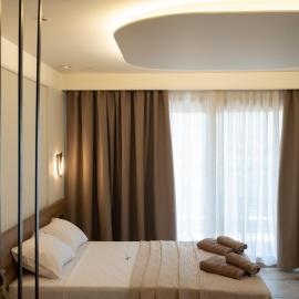 Minimalist suites