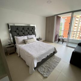 Moderno Apartamento en Sabaneta cerca al parque, hótel í Sabaneta