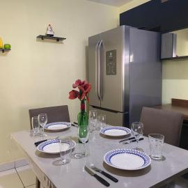 Casa Camargo - com mercado, hotel in Campo Grande
