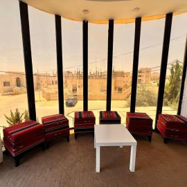 فندق المفرق غرف فندقيه وشقق مخدومه, hotel em Al Mafraq
