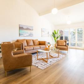 Tomaree Mews 5, 18 Tomaree St - Stunning townhouse in the heart of town