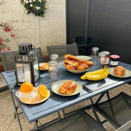 Charming Stay - Private Terrace - 20 min Disney