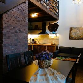 Kartalia wooden maisonette
