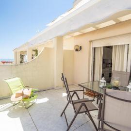 Gorgeous Apartment In Alcossebre, hotel in Alcossebre
