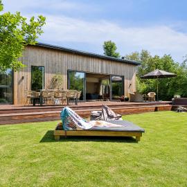 Stunning Danish Cottage with Nordic Charm, ξενοδοχείο σε Vejby