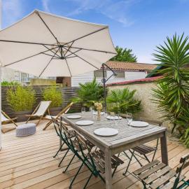 À 300m de la plage, maison pour 7 avec piscine