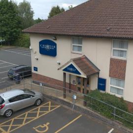 Viesnīca Charter Hotel Telford Telfordā