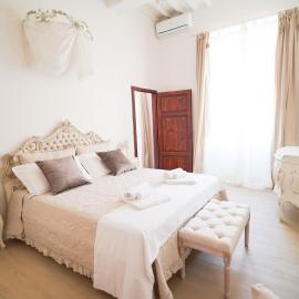 Casa SantaPietra, charming flat in Pietrasanta