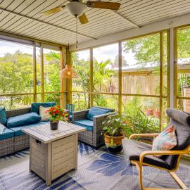 'Palm Bungalow' Near Dtwn St Augustine & Beaches!, hotel a St. Augustine