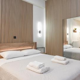 EY CENTRAL STUDiO 2, hotel u gradu Larisa